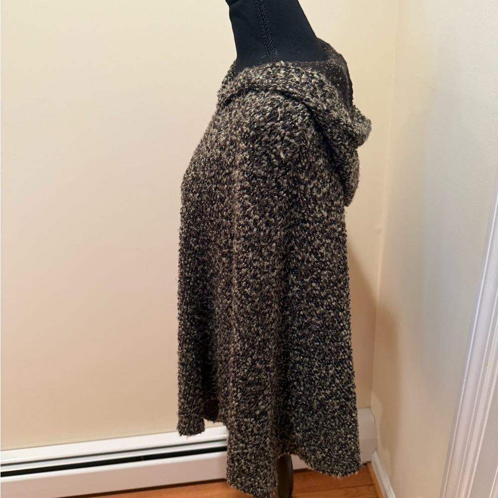 Tempo Paris Black and Gray Cowl Neck Poncho Fashionable and warm